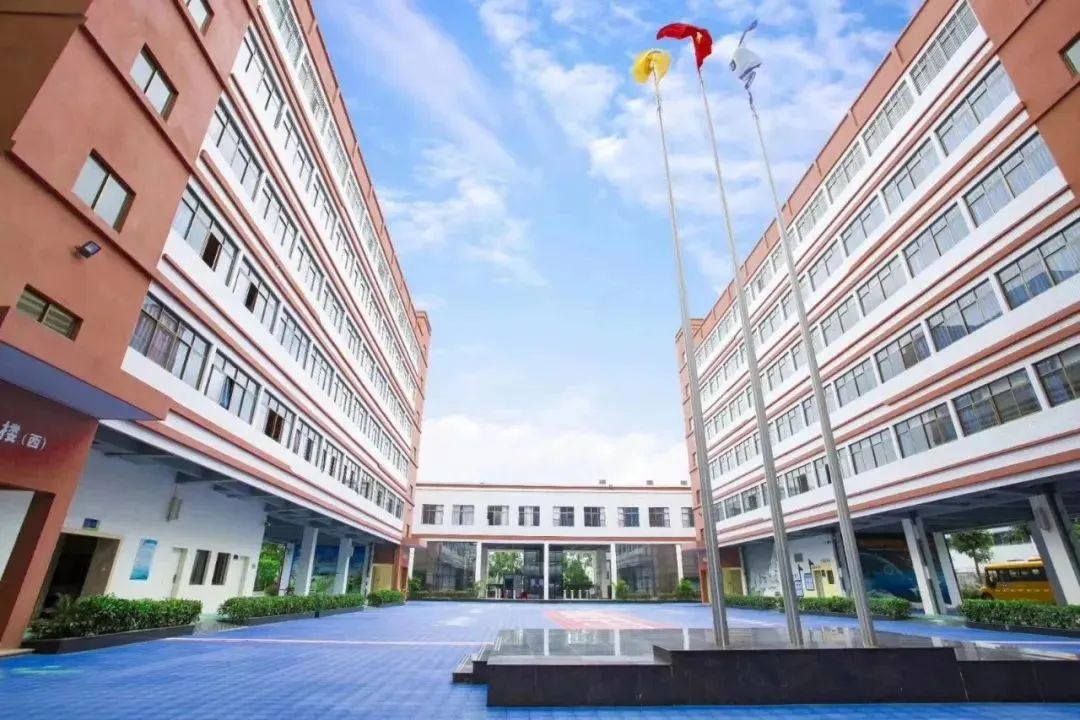 深圳市景园外国语学校